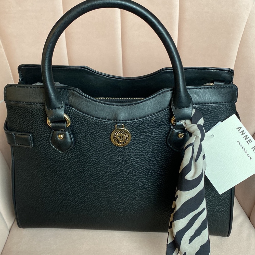 New with tag Anne Klein
